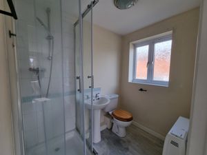 En-Suite- click for photo gallery